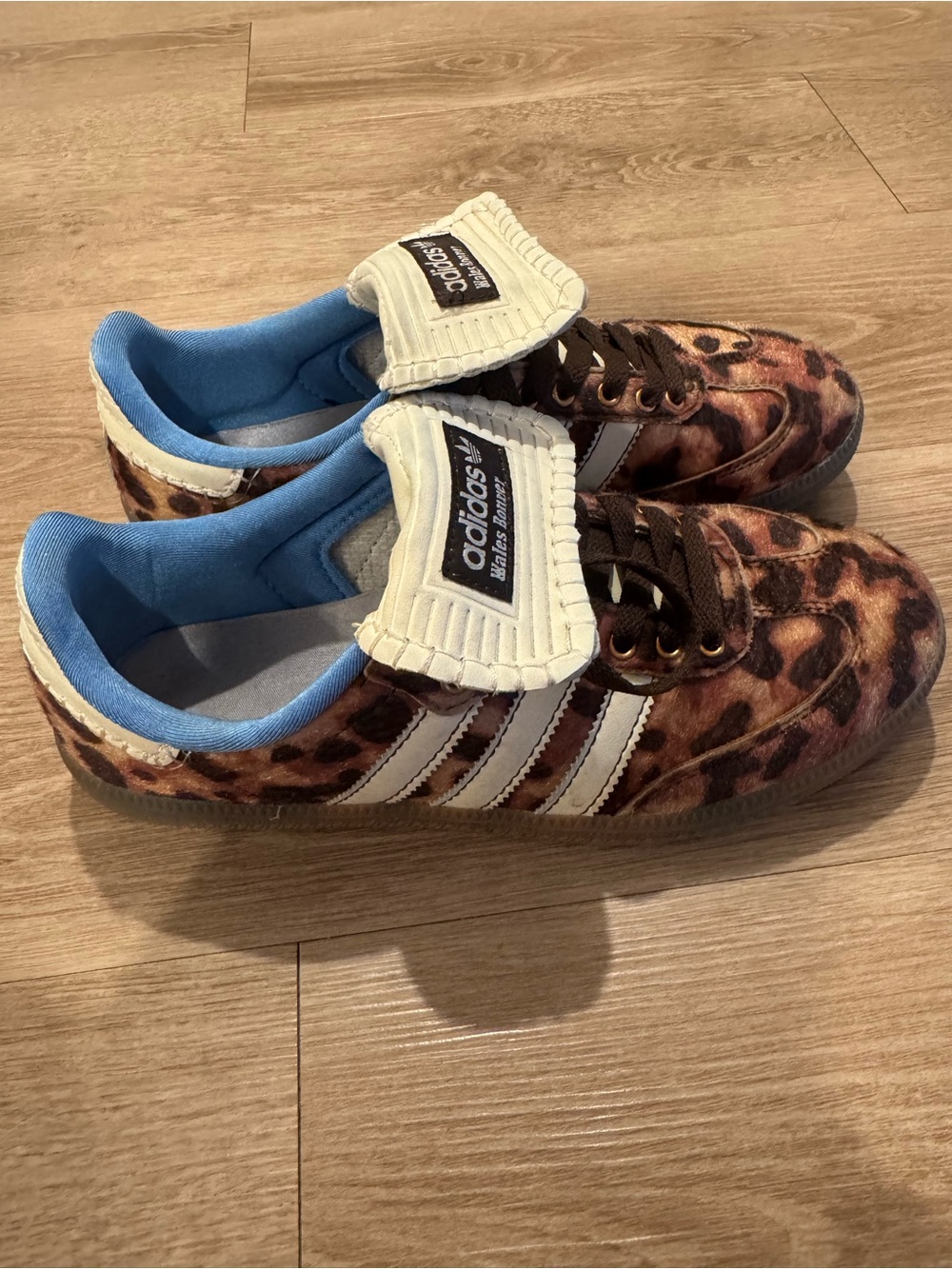adidas Leopard Print Sneakers with White Strap and Blue Lining - Picture 2 of 4